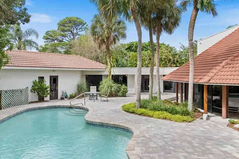 815 Tangerine Way Delray Beach FL 33483