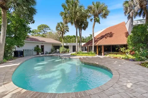 815 Tangerine Way Delray Beach FL 33483