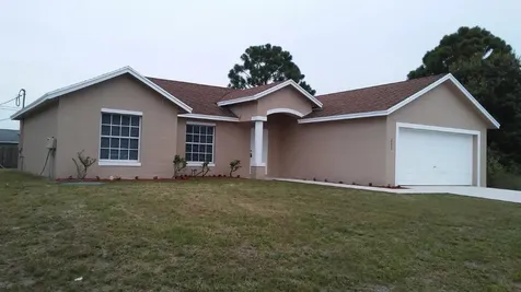832 SW Duncan Terrace Port St Lucie FL 34953
