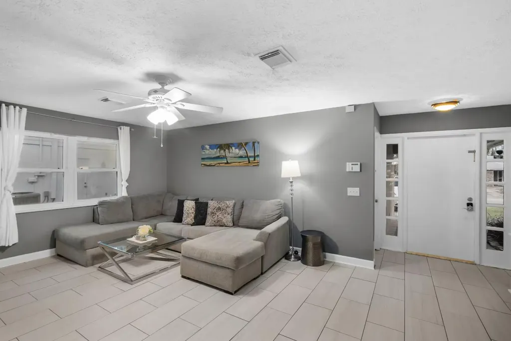 730 SE White Avenue Port St Lucie FL 34983