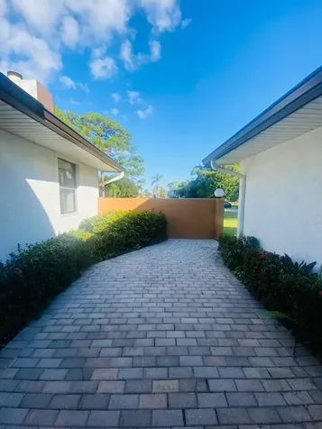 3290 SW Island Way Palm City FL 34990