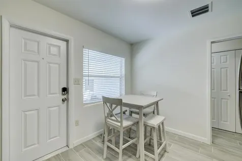 125 S 10th Street Fort Pierce FL 34950