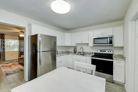 125 S 10th Street Fort Pierce FL 34950