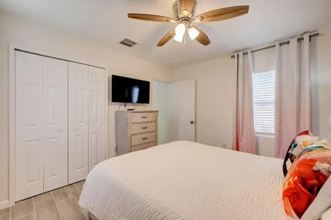 125 S 10th Street Fort Pierce FL 34950