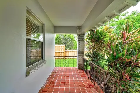 125 S 10th Street Fort Pierce FL 34950
