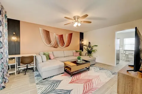 125 S 10th Street Fort Pierce FL 34950