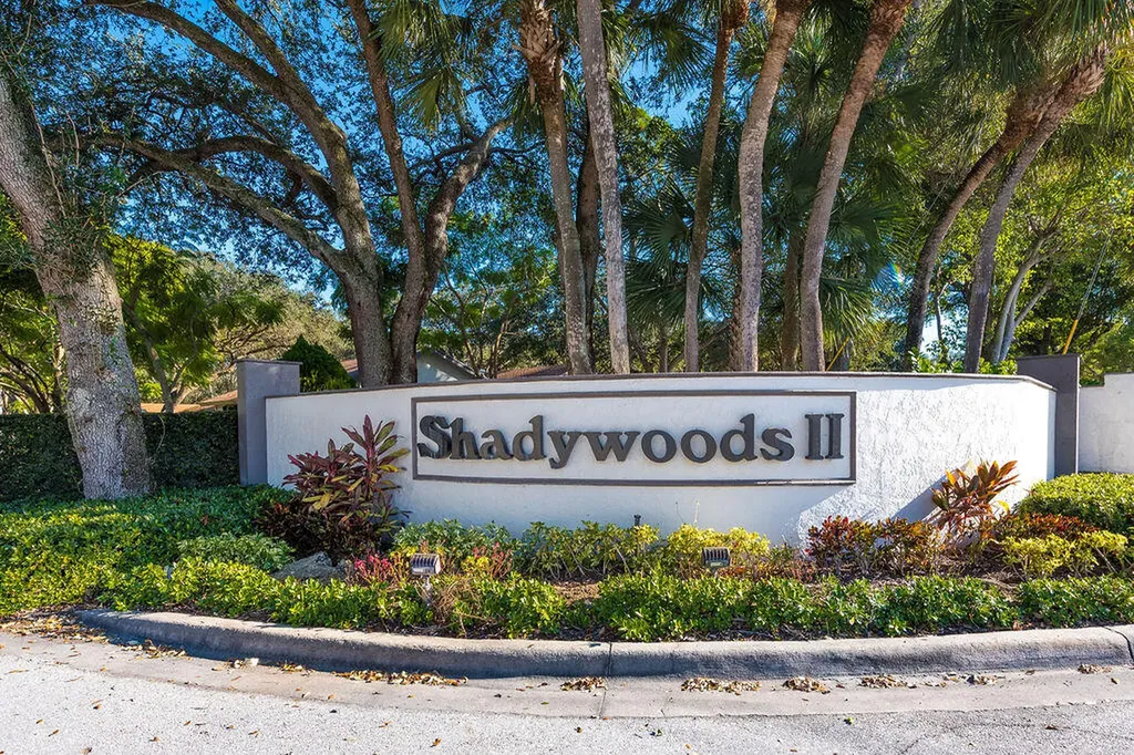 4143 Palm Forest Drive N Delray Beach FL 33445