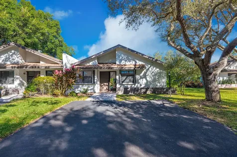 4143 Palm Forest Drive N Delray Beach FL 33445
