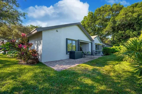4143 Palm Forest Drive N Delray Beach FL 33445