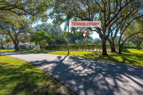 4143 Palm Forest Drive N Delray Beach FL 33445