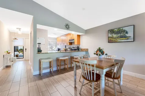4143 Palm Forest Drive N Delray Beach FL 33445