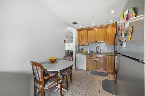 6335 Tall Cypress Circle Greenacres FL 33463