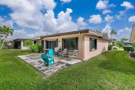 6335 Tall Cypress Circle Greenacres FL 33463