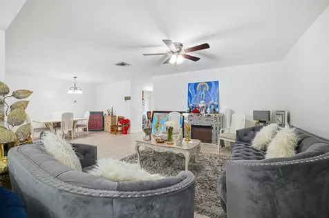 6335 Tall Cypress Circle Greenacres FL 33463