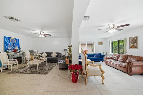 6335 Tall Cypress Circle Greenacres FL 33463