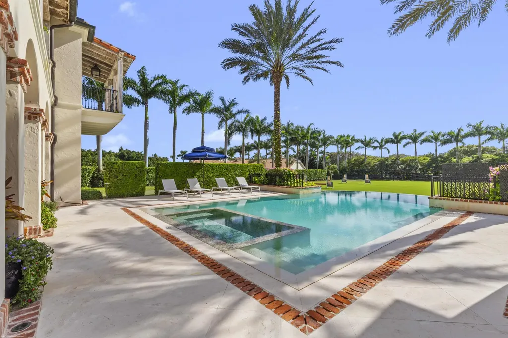 2312 Appaloosa Trail Wellington FL 33414