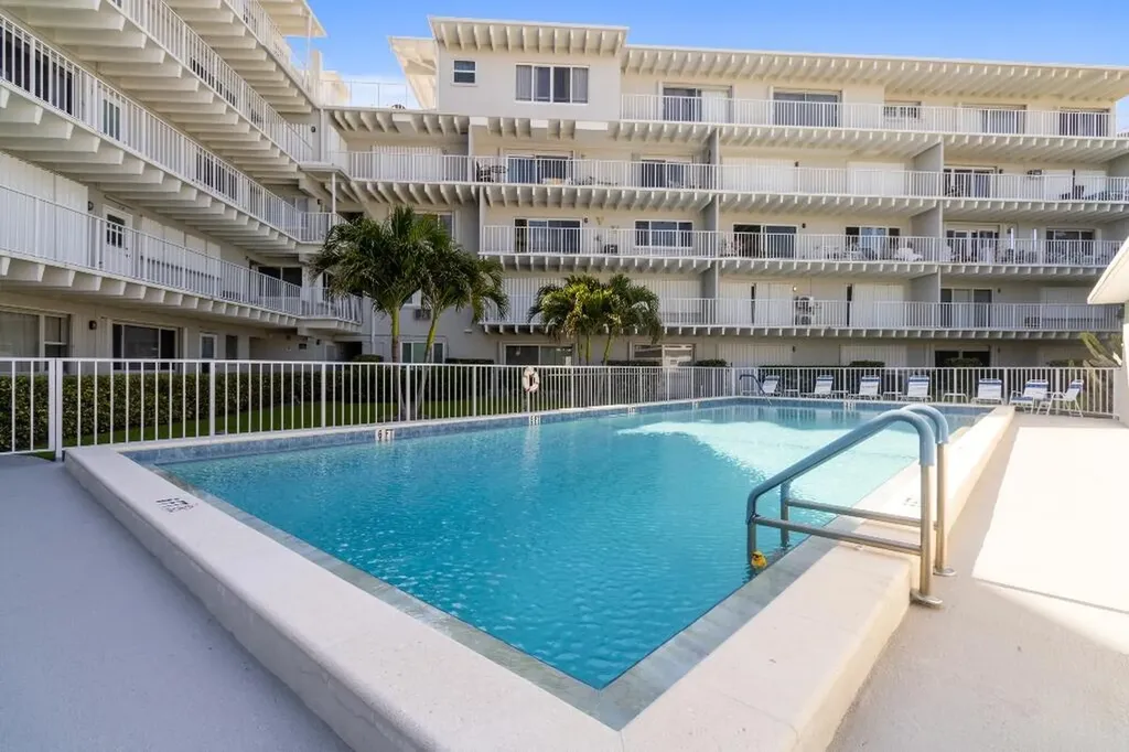 3500 S Ocean Boulevard South Palm Beach FL 33480