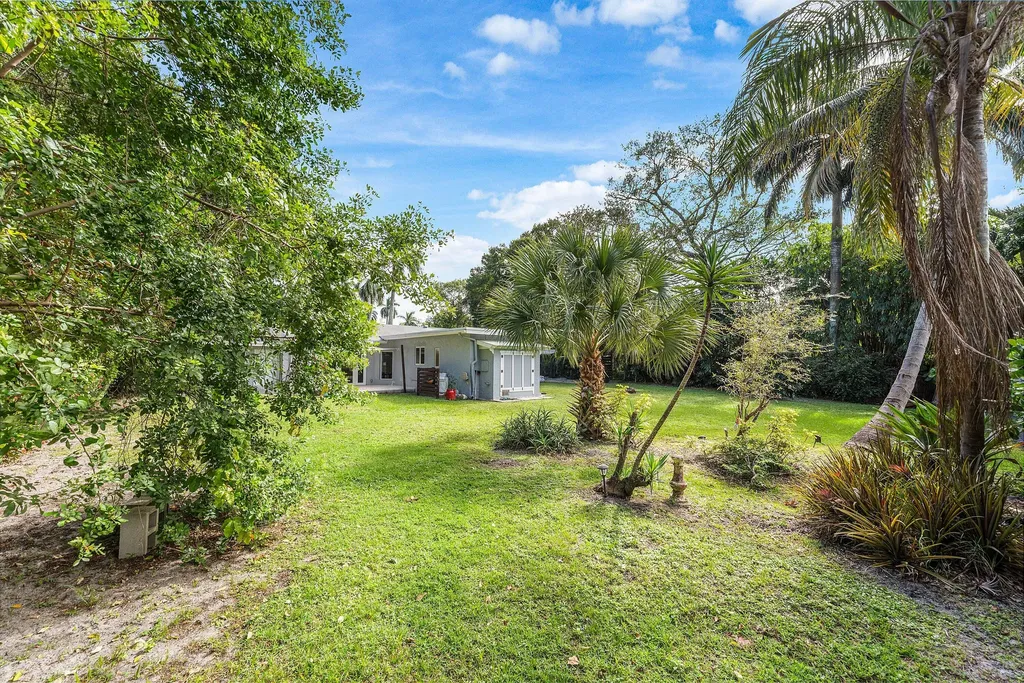 2573 SW 30th Terrace Fort Lauderdale FL 33312