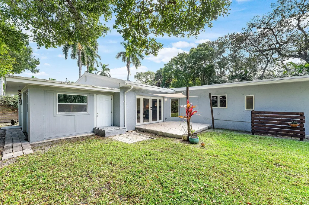 2573 SW 30th Terrace Fort Lauderdale FL 33312