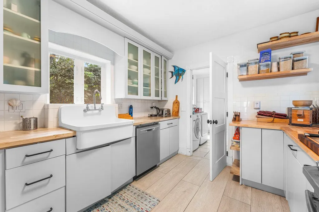 2573 SW 30th Terrace Fort Lauderdale FL 33312