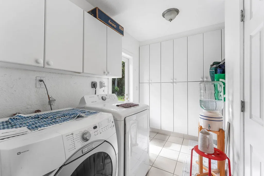 2573 SW 30th Terrace Fort Lauderdale FL 33312