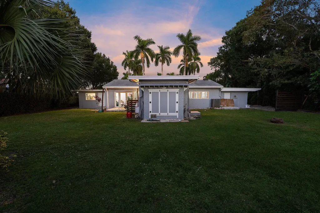 2573 SW 30th Terrace Fort Lauderdale FL 33312