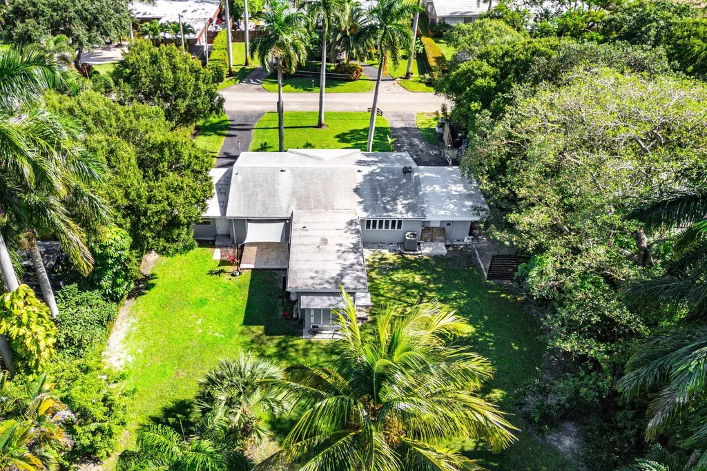 2573 SW 30th Terrace Fort Lauderdale FL 33312