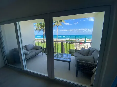 1021 Hillsboro Mile Lighthouse Point FL 33064