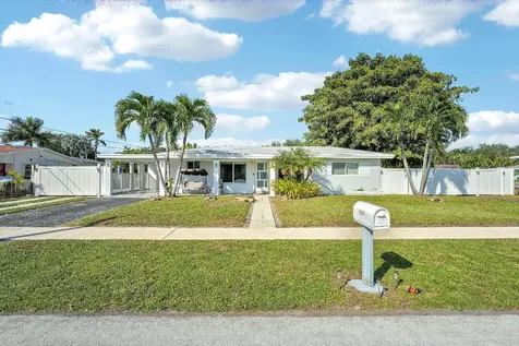 5081 SW 9th Court Plantation FL 33317