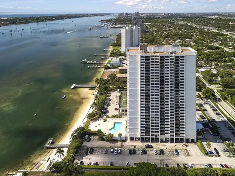 5600 N Flagler Drive West Palm Beach FL 33407