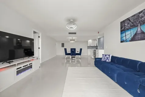 5600 N Flagler Drive West Palm Beach FL 33407