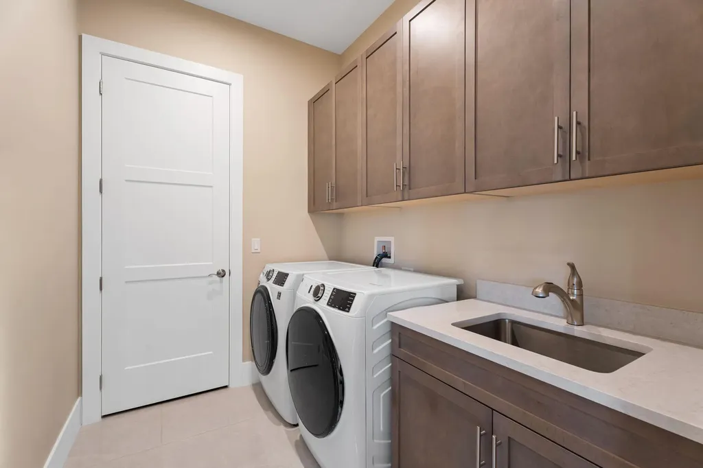8688 SW Cantante Way Port St Lucie FL 34987