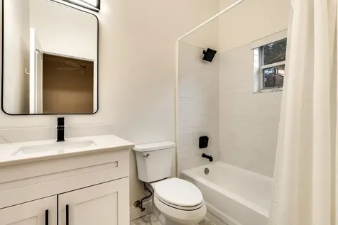 1271 NW 102nd Way Coral Springs FL 33071