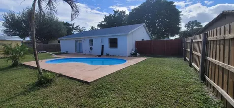 4839 Poseidon Place Lake Worth FL 33463