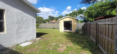 4839 Poseidon Place Lake Worth FL 33463