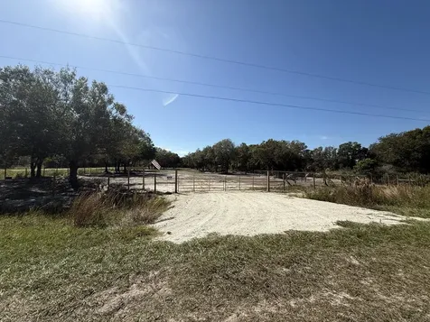 17618 NW 286th Street Okeechobee FL 34972