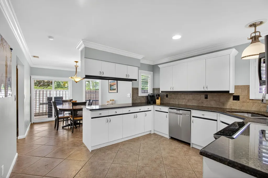158 Coventry Place Palm Beach Gardens FL 33418