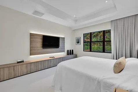 8538 Apple Falls Lane Boca Raton FL 33496