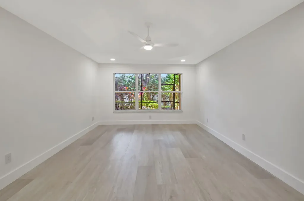 11287 Vivero Avenue Boynton Beach FL 33437