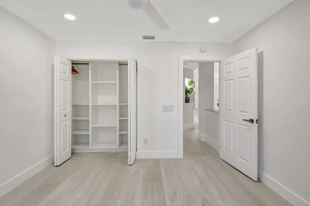 11287 Vivero Avenue Boynton Beach FL 33437