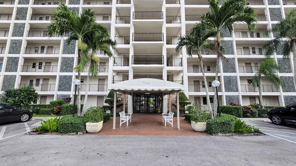 3100 N Palm Aire Drive Pompano Beach FL 33069
