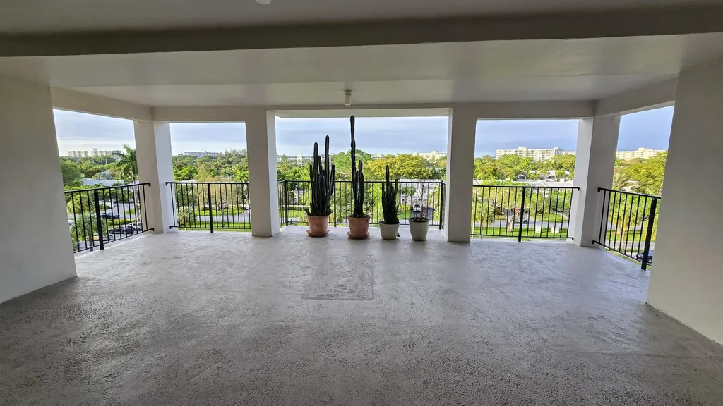 3100 N Palm Aire Drive Pompano Beach FL 33069