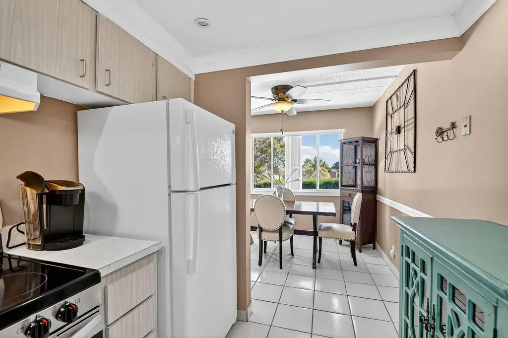 3200 Springdale Boulevard Palm Springs FL 33461
