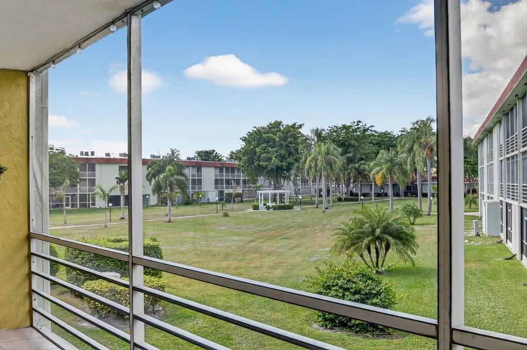 3200 Springdale Boulevard Palm Springs FL 33461