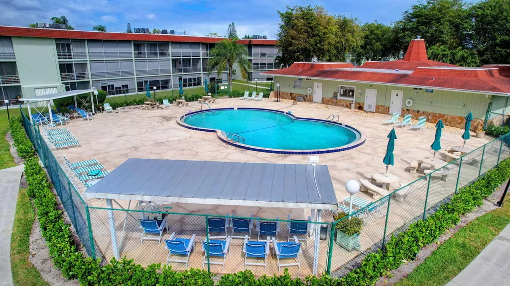 3200 Springdale Boulevard Palm Springs FL 33461