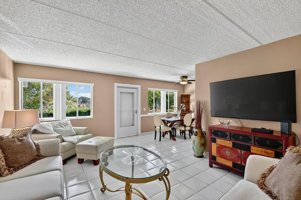 3200 Springdale Boulevard Palm Springs FL 33461