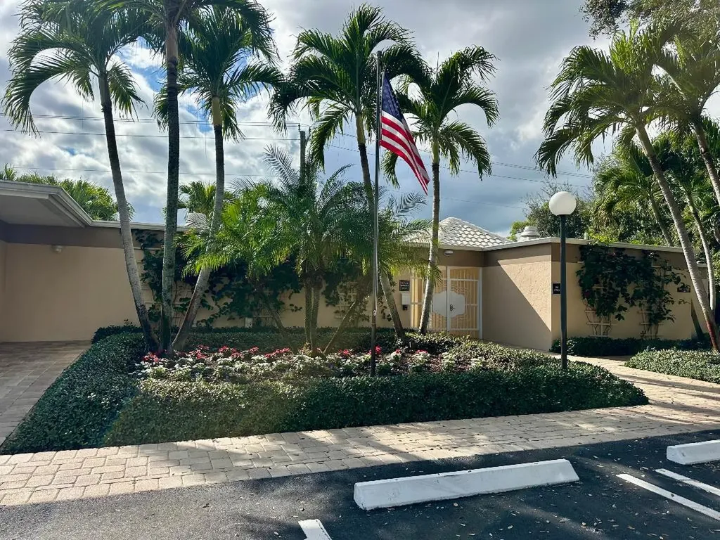 6 Concourse Drive Jupiter FL 33469