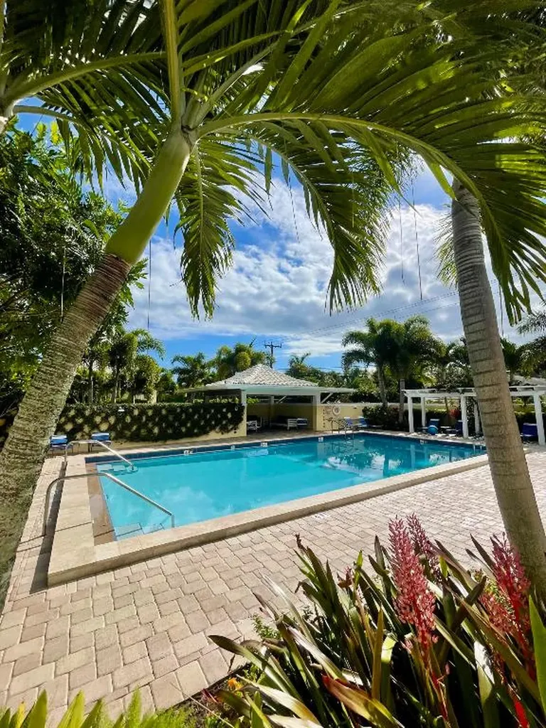 6 Concourse Drive Jupiter FL 33469