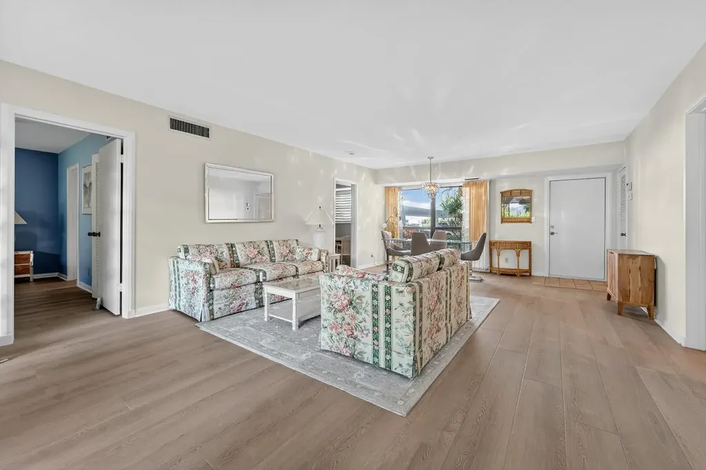 6 Concourse Drive Jupiter FL 33469