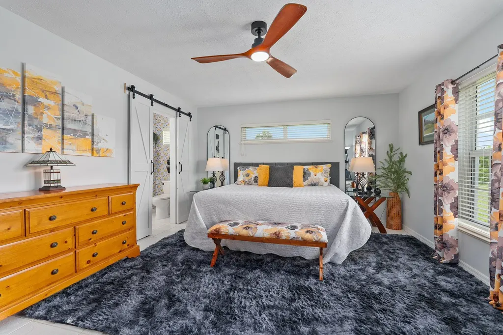 2186 SE Wild Meadow Circle Port St Lucie FL 34952